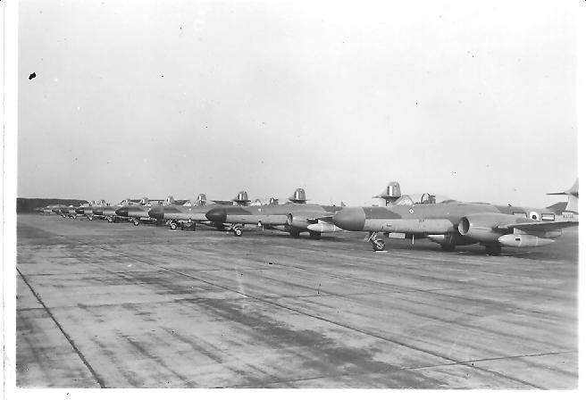 152_Sqdn_RAF_Geilenkirchen_-exercise_1955