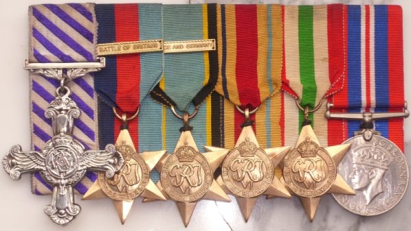 C. DEANESLY 152 Squadron