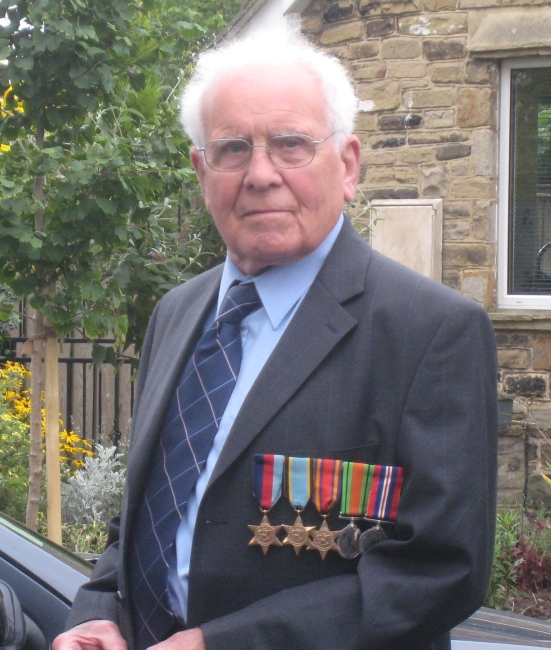 FO. Frank Lee website photo