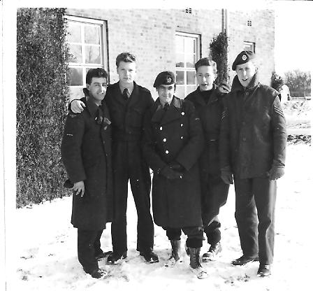 Outside_152_Sqdn_block_-_few_groundcrew_-_1956